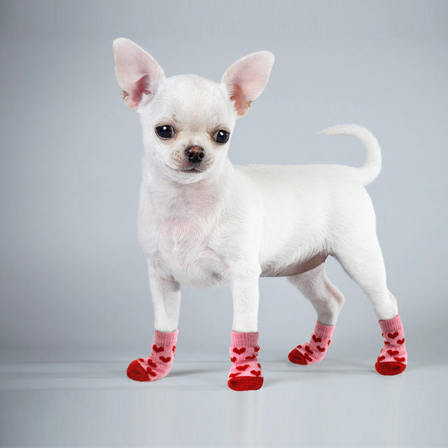 4pcs/lot Dog Shoes Lovely Warm Dog Socks Anti-slip Puppy Cat Knit Socks Cute Cartoon Print Cats Dogs Boots Winter Wear